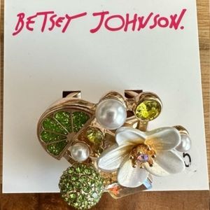 Betsey Johnson Gold Tone Lime Slice & Flower Cocktail Ring Size 7.5 NWT